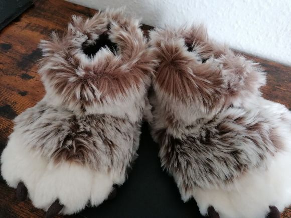 John Lewis Boy Toddler Slippers Size 9 Fury Bear Paws With Claws Strip Fasten - Picture 9 of 10